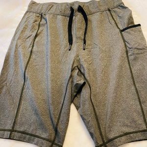 Lululemon men’s yoga shorts